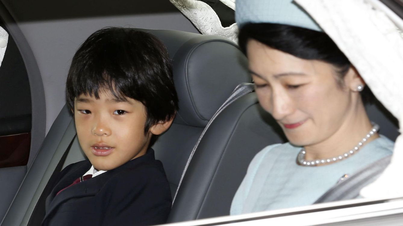 Foto: El príncipe Hisahito junto a su madre en una imagen de archivo (Gtres)