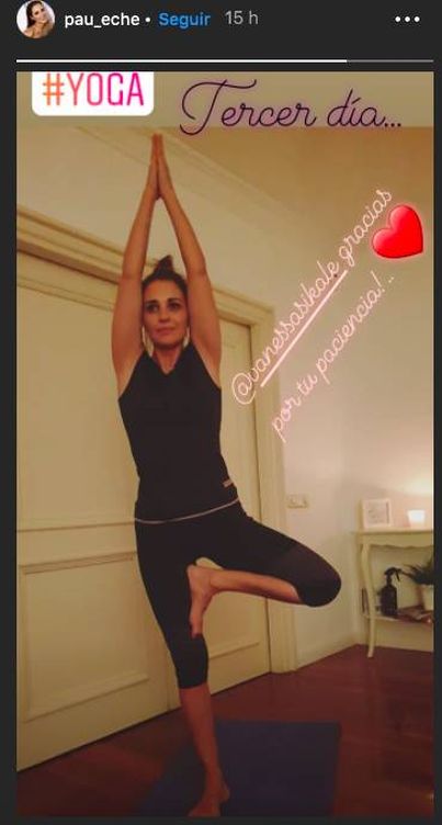 La clase de yoga. (Instagram @pau_eche)