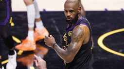 LeBron James ficha por los Philadelphia 76ers y buscará su quinto anillo de la NBA