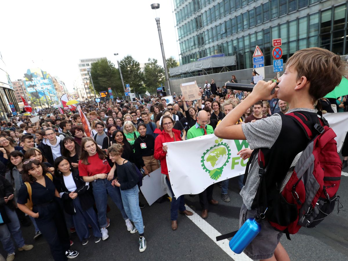 Foto: Belgian students attend a climate change demonstration in central brussels