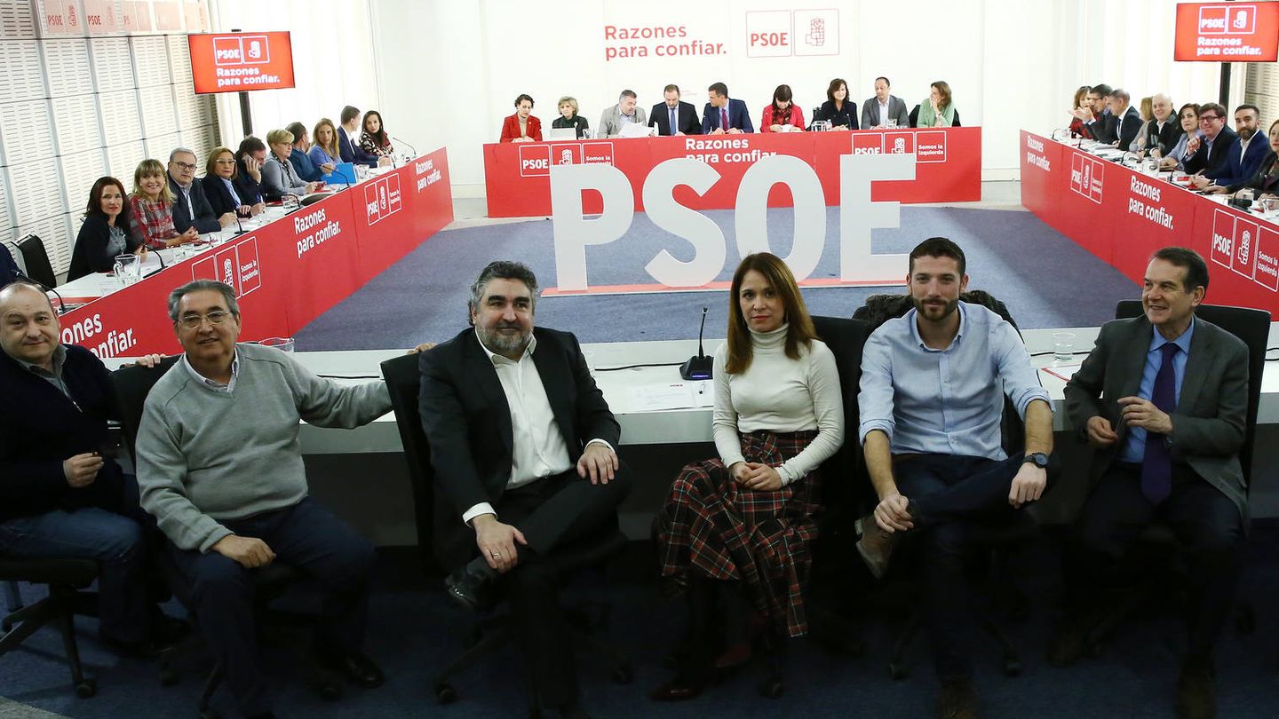 Vista panorámica de la ejecutiva federal del PSOE, presidida por Pedro Sánchez y reunida este 8 de enero en Ferraz en su primera cita de este año. (Inma Mesa | PSOE)