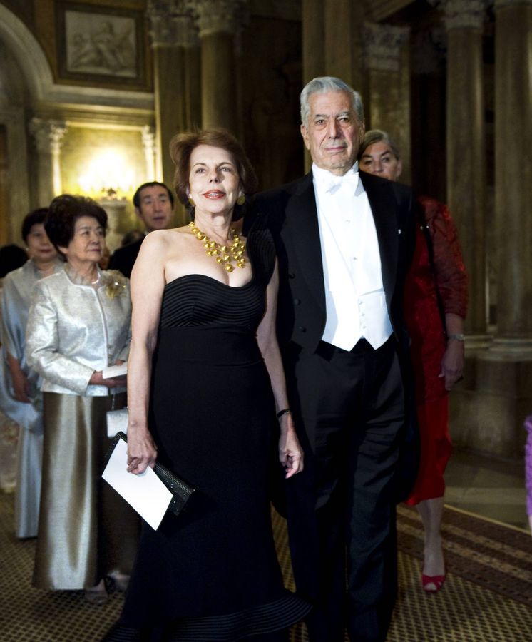 Foto: Vargas Llosa y Patricia en una imagen de archivo. (Gtres)