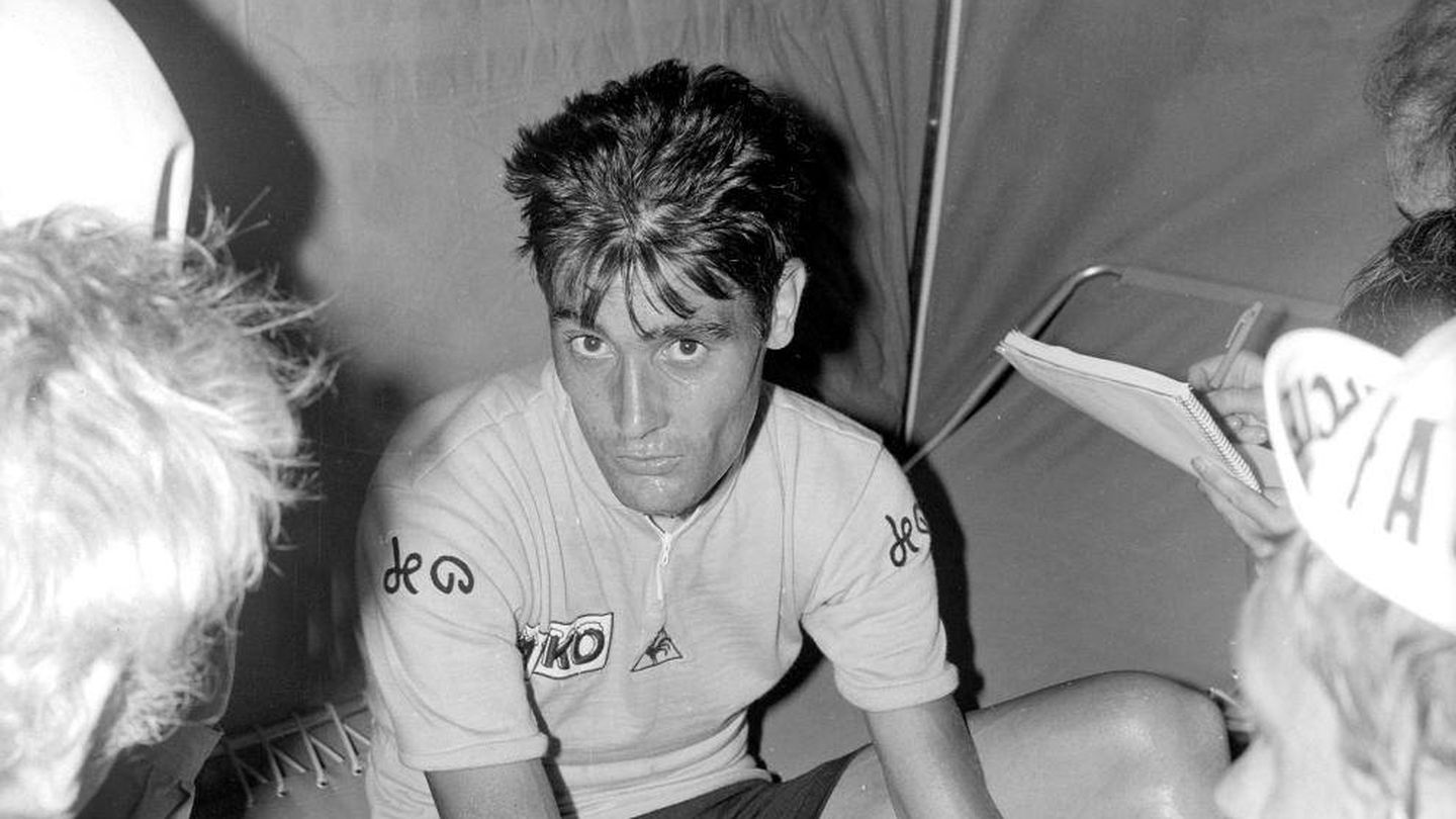 Luis Ocaña, en un descanso del Tour. (Tour de Francia) 