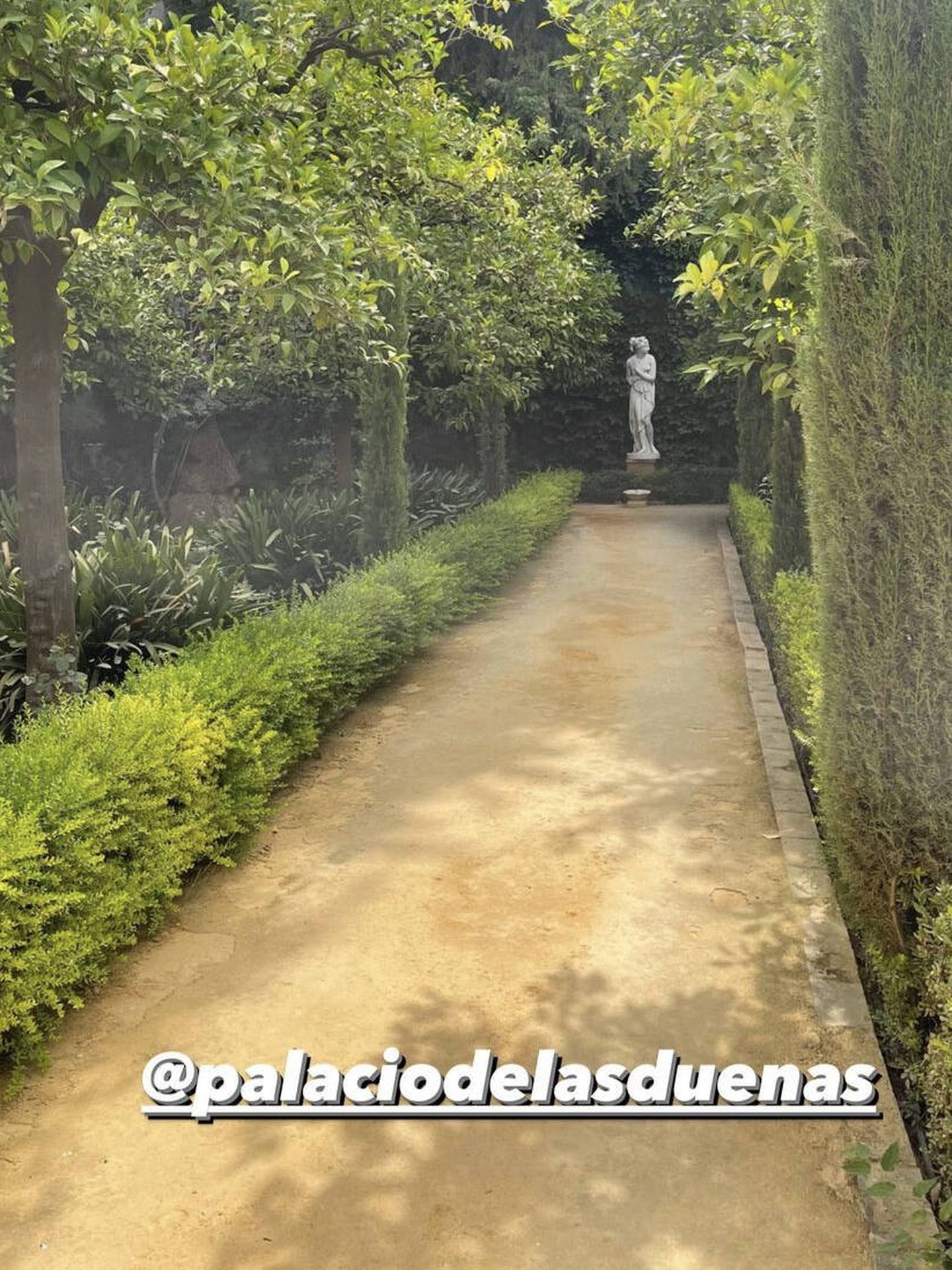  El palacio de las Dueñas. (Instagram/@chiaraferragni)