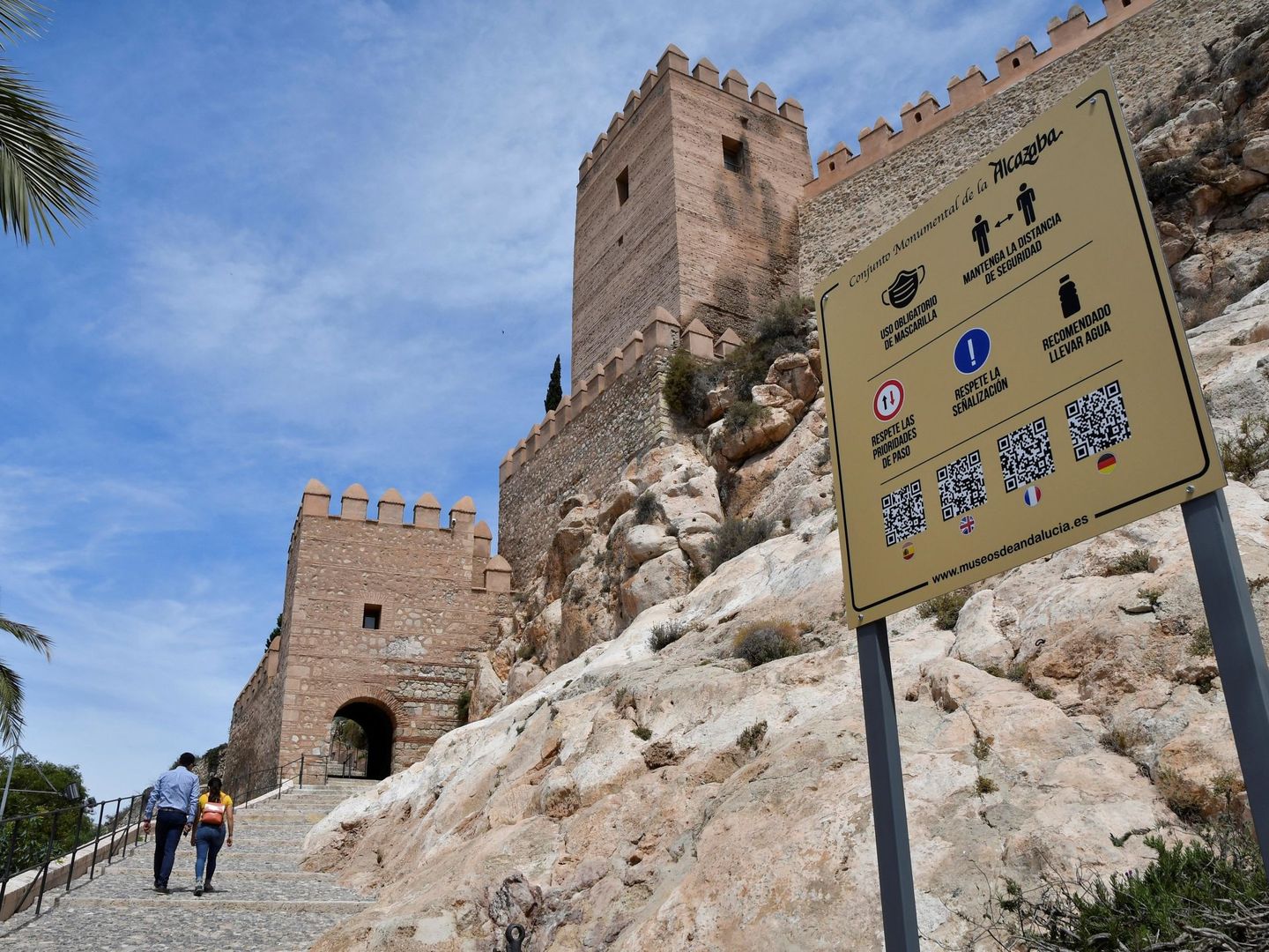 El Conjunto Monumental de la Alcazaba de Almería. (EFE/Carlos Barba)