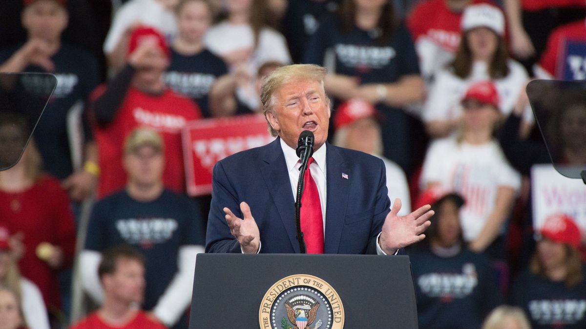 Trump carga contra el 'impeachment': "Es una declaración de guerra a la democracia"
