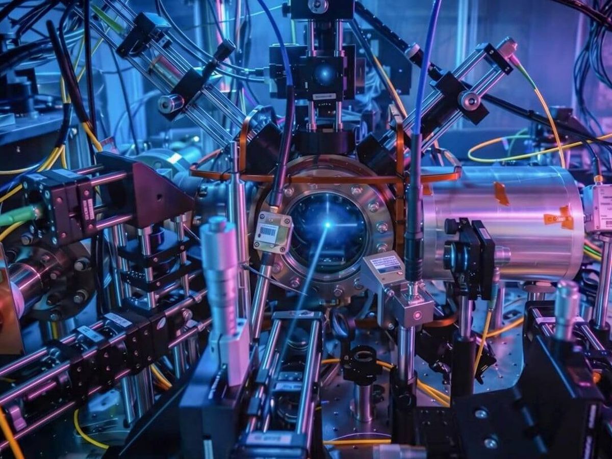 Físicos de Singapura desenvolvem relógio de lutécio com precisão recorde para medição do tempo