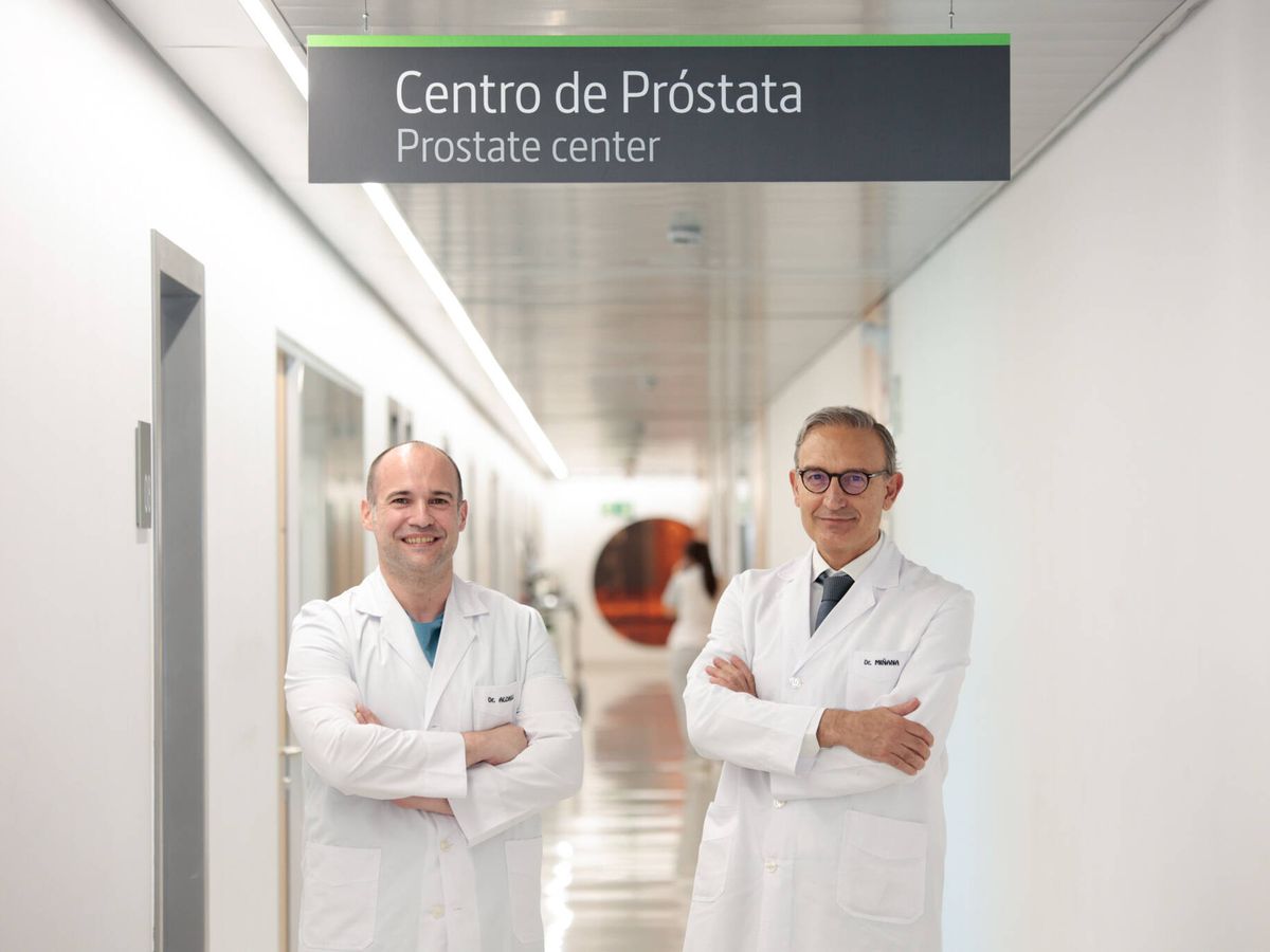 Foto: Dr. Alberto Alonso y Dr. Bernardino Miñana.