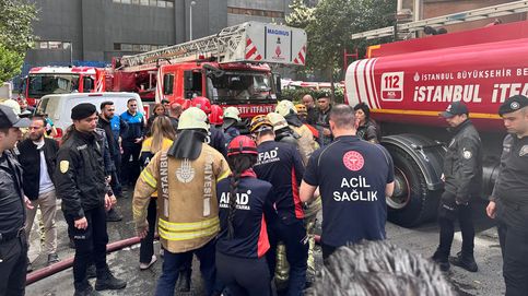 Noticia de Al menos 29 muertos en el incendio en unas obras de una macrodiscoteca en Estambul