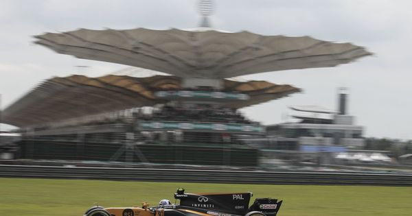 Foto: Renault se prepara para realizar un asalto al título más pronto que tarde. (EFE)