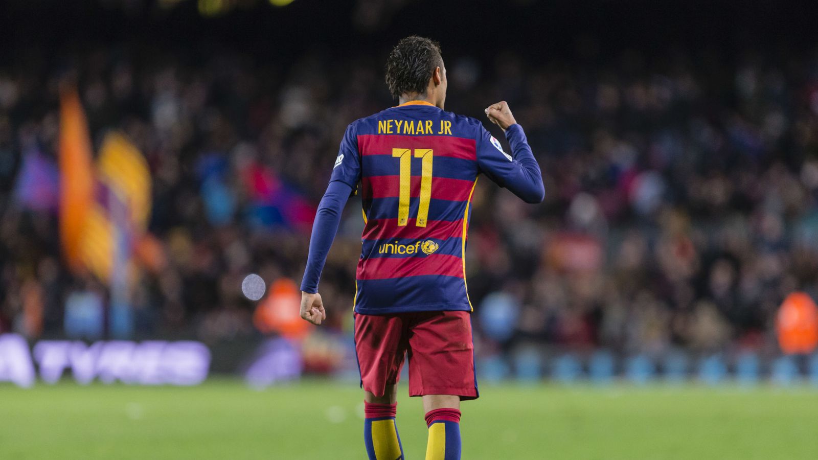Foto: Neymar celebra un gol en el Camp Nou (Cordon Press).