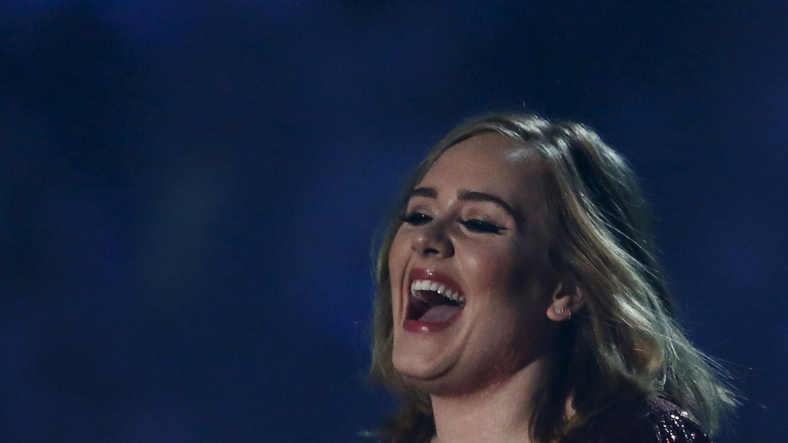 Foto: La cantante británica Adele, en un concierto en Londres en febrero de este año. (Reuters)