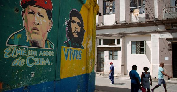 Foto: Imagen de archivo de una calle de La Habana, capital de Cuba. (Reuters)