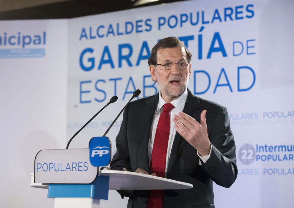 Foto: Rajoy, en la clausura de la intermunicipal del PP. (Efe)