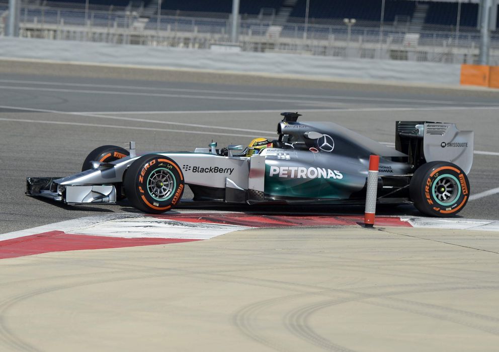 Foto: Lewis Hamilton en los entrenamientos de Bahrein.