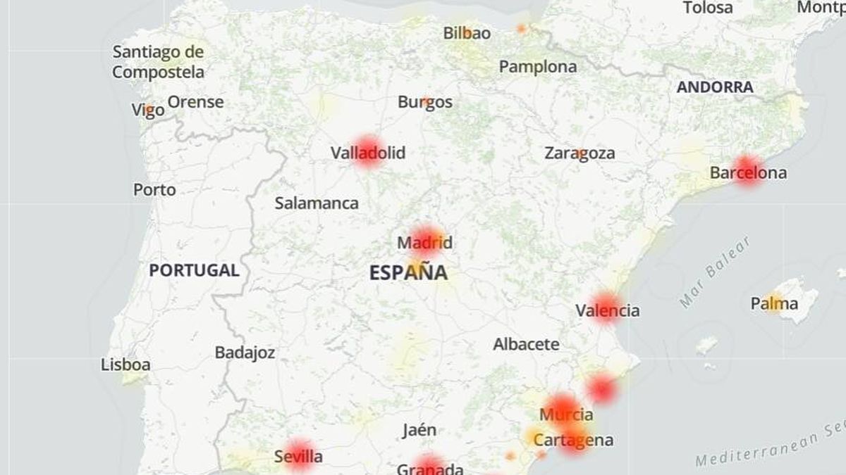Miles de clientes de Vodafone y Orange se quedan cuatro horas sin internet y telefonía