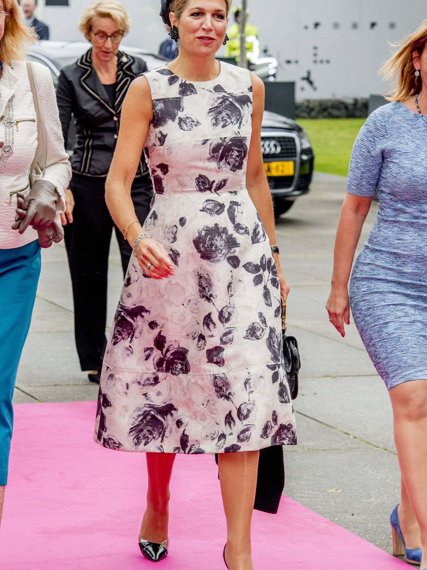 THE HAGUE - Queen Maxima is present at the congress World of Health Care in the Fokker Terminal in The Hague on Thursday 28 September. During this meeting, improving global health care is central.