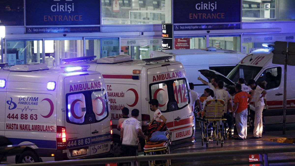 Los vídeos del ataque terrorista en el aeropuerto de Estambul