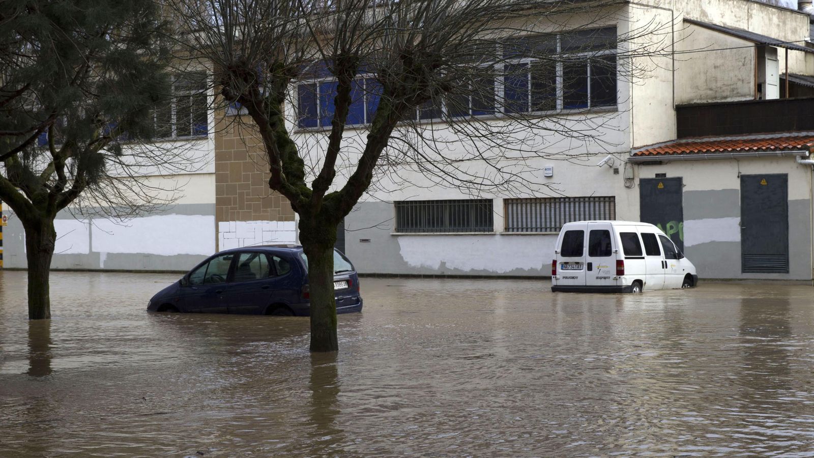 Foto: Inundaciones en la localidad navarra de Villava en febrero de este año. (EFE)