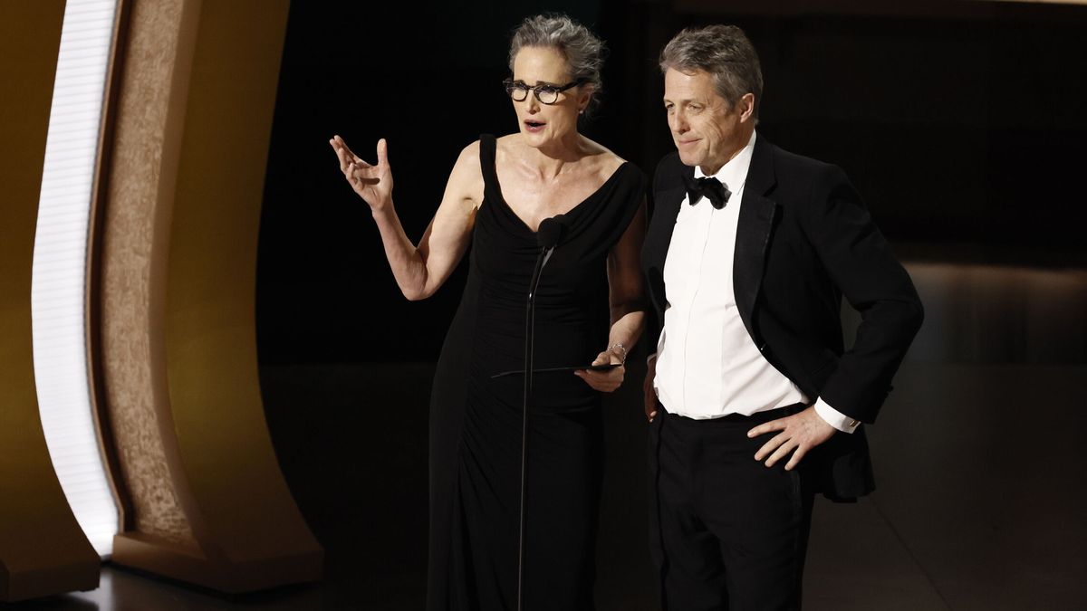 Hugh Grant presume de carácter (y humor) inglés en los Oscar de este año