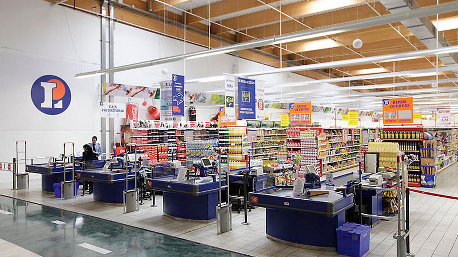 Foto: El supermercado E.Leclerc del centro comercial Islazul, en Carabanchel. (Islazul)
