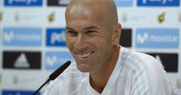Foto: Zidane firma tres años más con el Madrid. (EFE)