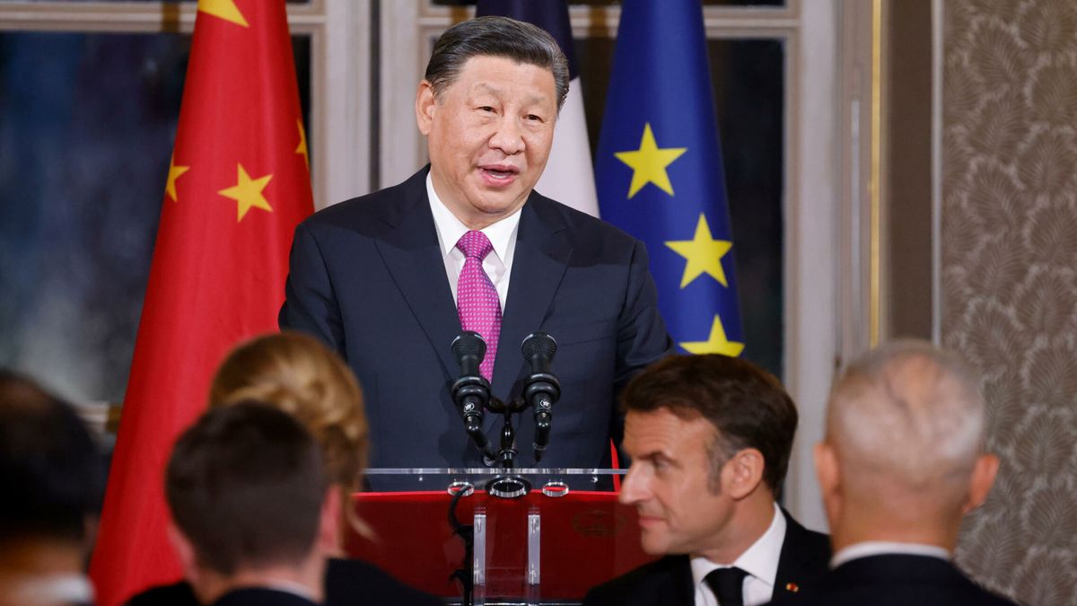 La (otra) misión del viaje de Xi a Europa: rescatar su Nueva Ruta de la Seda en horas bajas