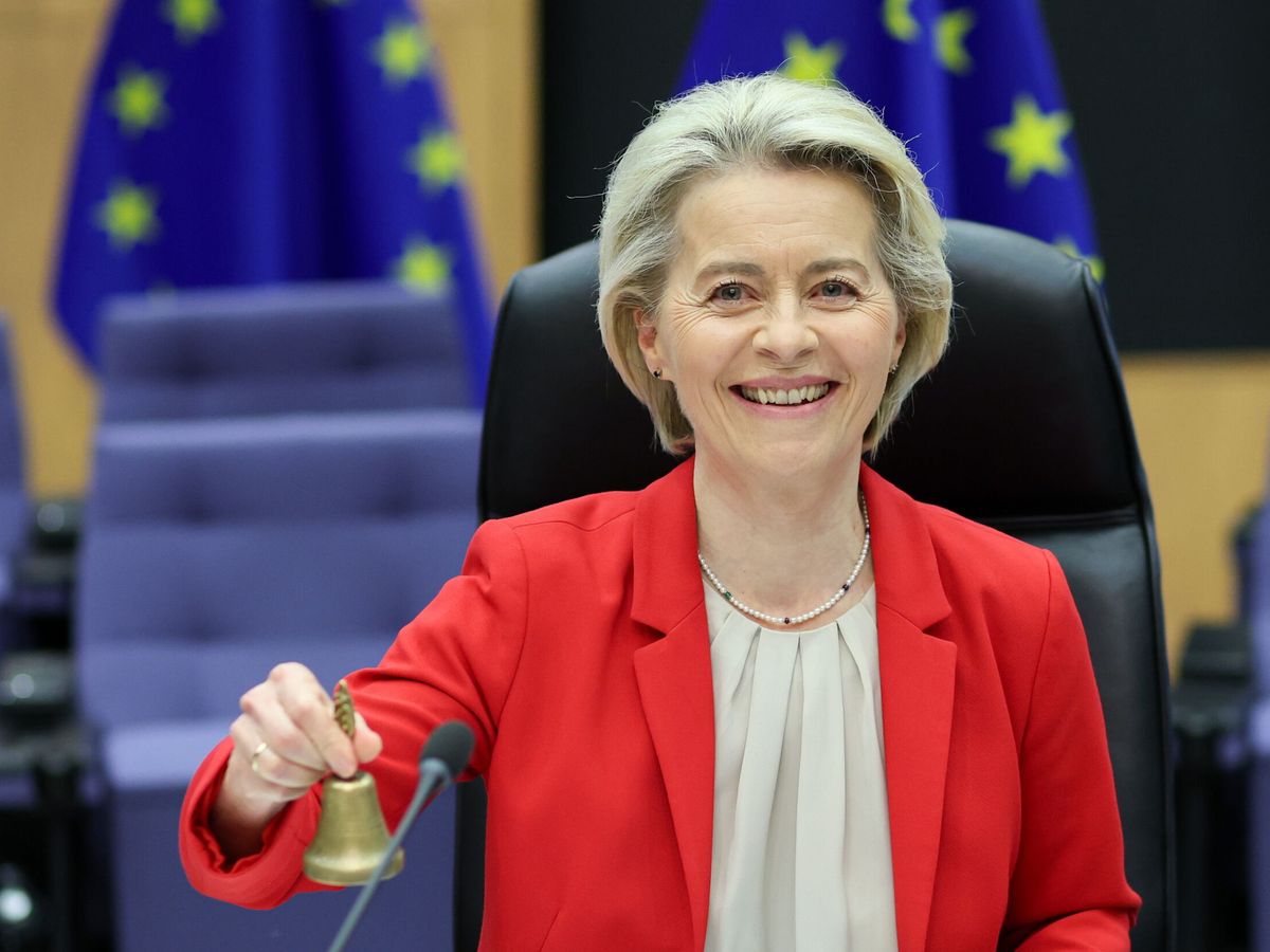 Foto: La presidenta de la Comisión Europea, Ursula von der Leyen. (EFE/EPA/Olivier Hoslet)