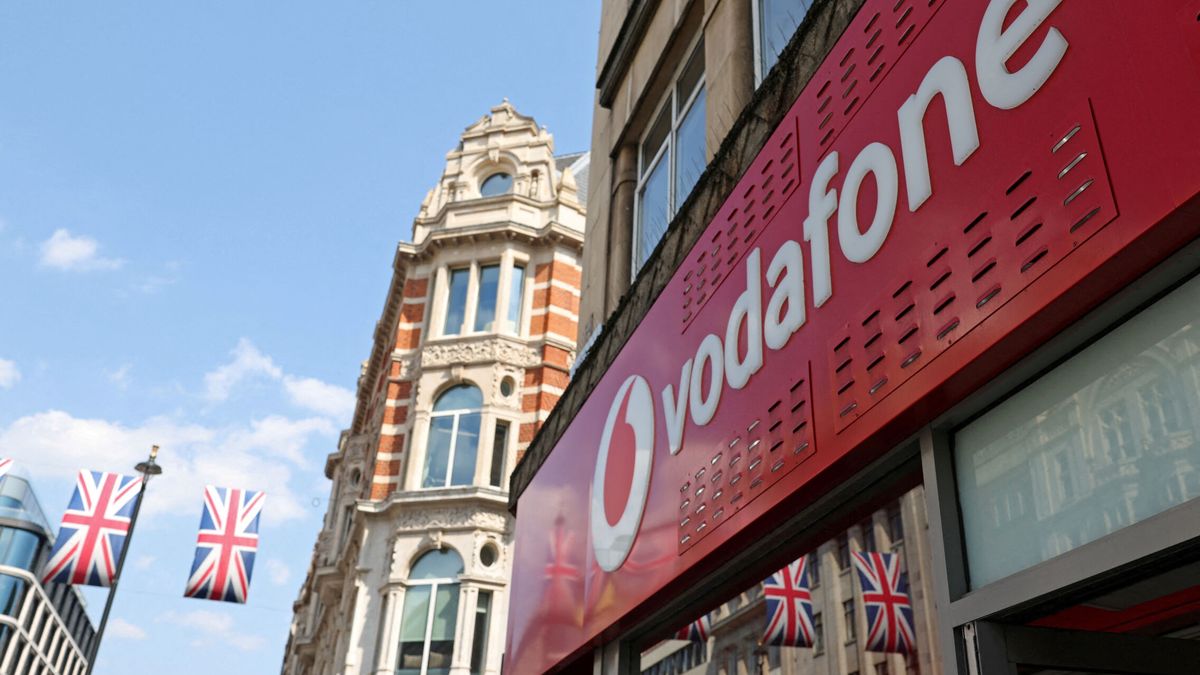 Zegona cierra con éxito la ampliación de capital de 300 M para comprar Vodafone España