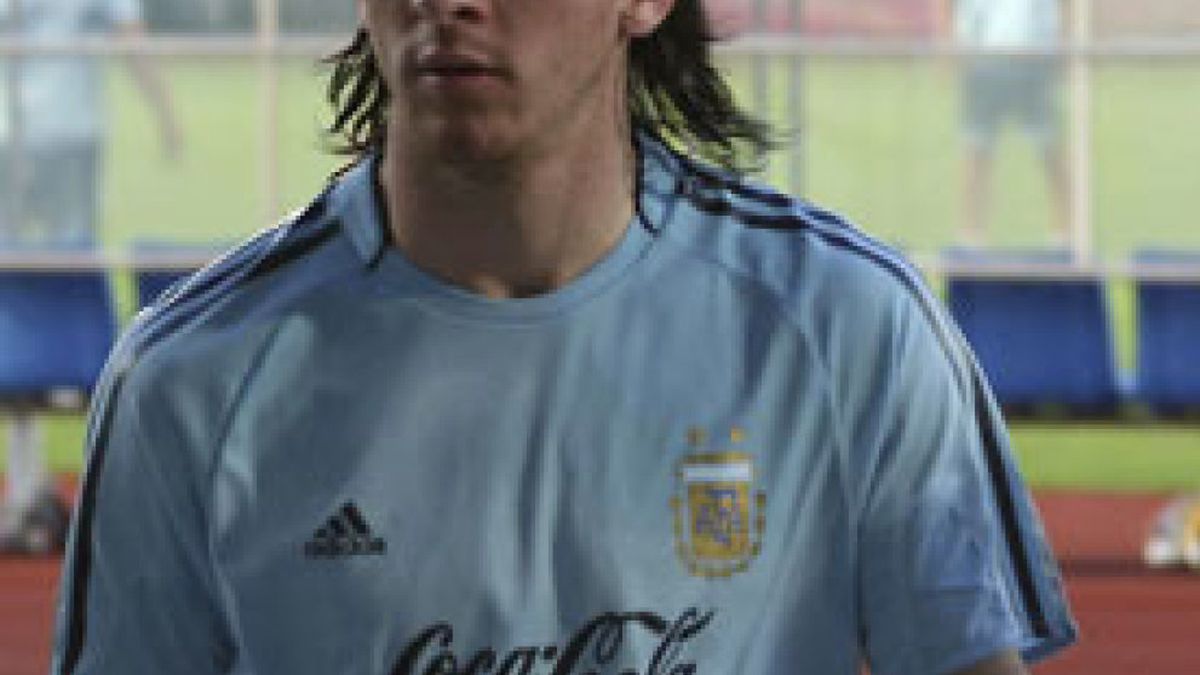 Messi: No sería "ninguna presión" que el seleccionador fuera Maradona