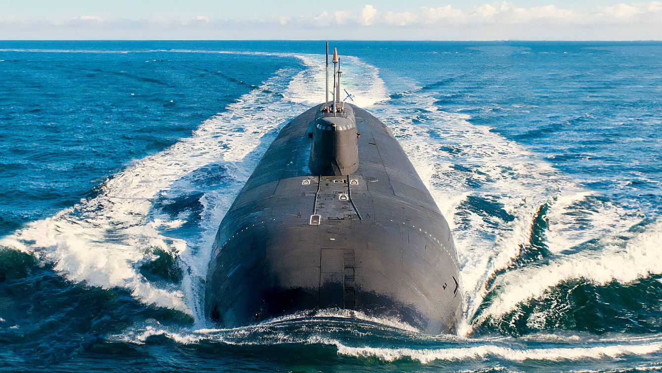 El Belgorod, una variante de la clase Oscar, capaz de lanzar torpedos atómicos Poseidón, una de las armas del 'juicio final' encargadas por Vladimir Putin. (Marina rusa)