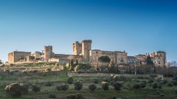 El Parador que ha reabierto sus puertas antes de tiempo por sorpresa: un castillo y un palacio históricos totalmente renovados tras año y medio de reformas 