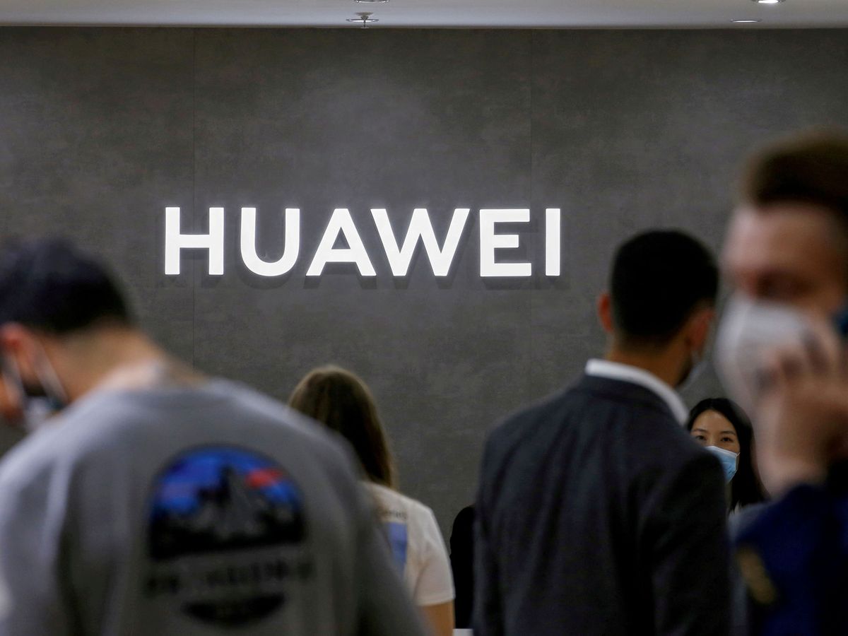 Foto: Un logo de Huawei en Berlín (Alemania). (Reuters)