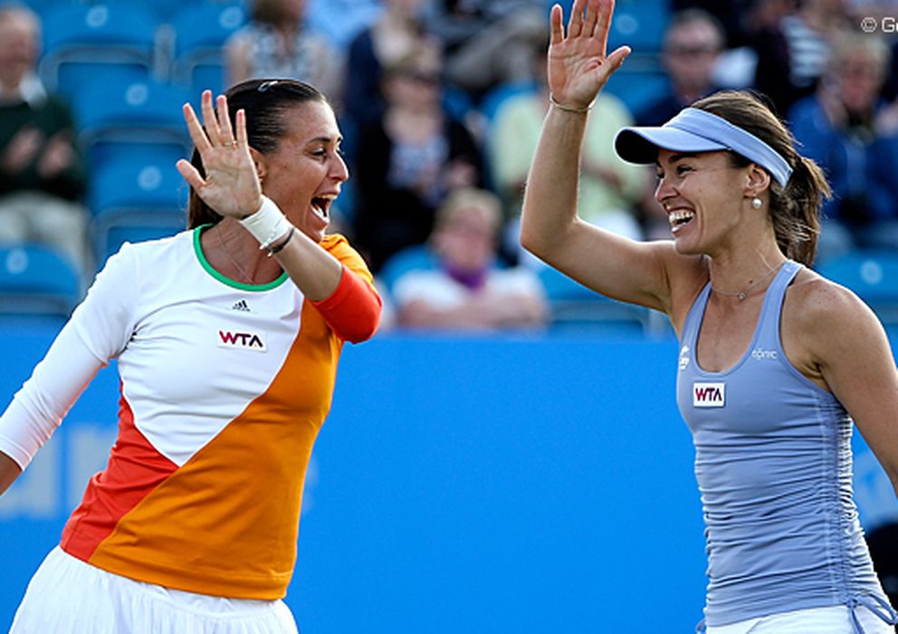 Foto: Flavia Penneta y Martina Hingis en segunda ronda del tornero del US Open (Getty Images)