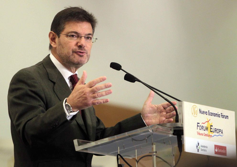 Foto: El ministro de Justicia, Rafael Català, durante una conferencia que ofreció en Barcelona (Efe)