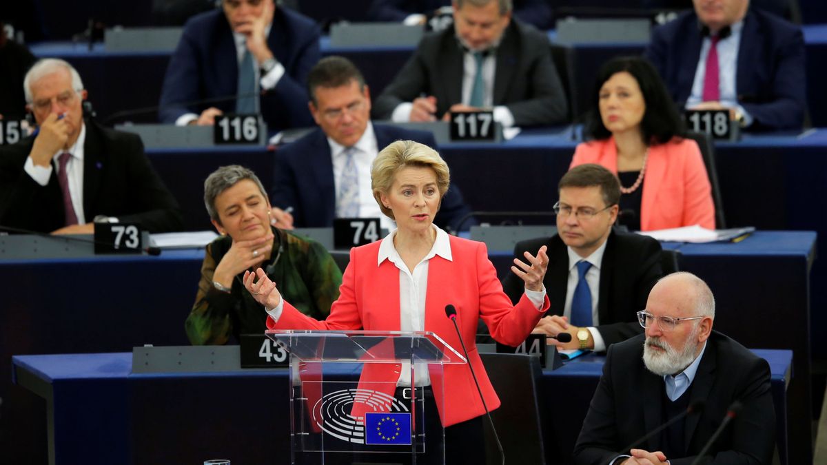 La Eurocámara da luz verde a la nueva Comisión Europea, que empieza tarde y coja