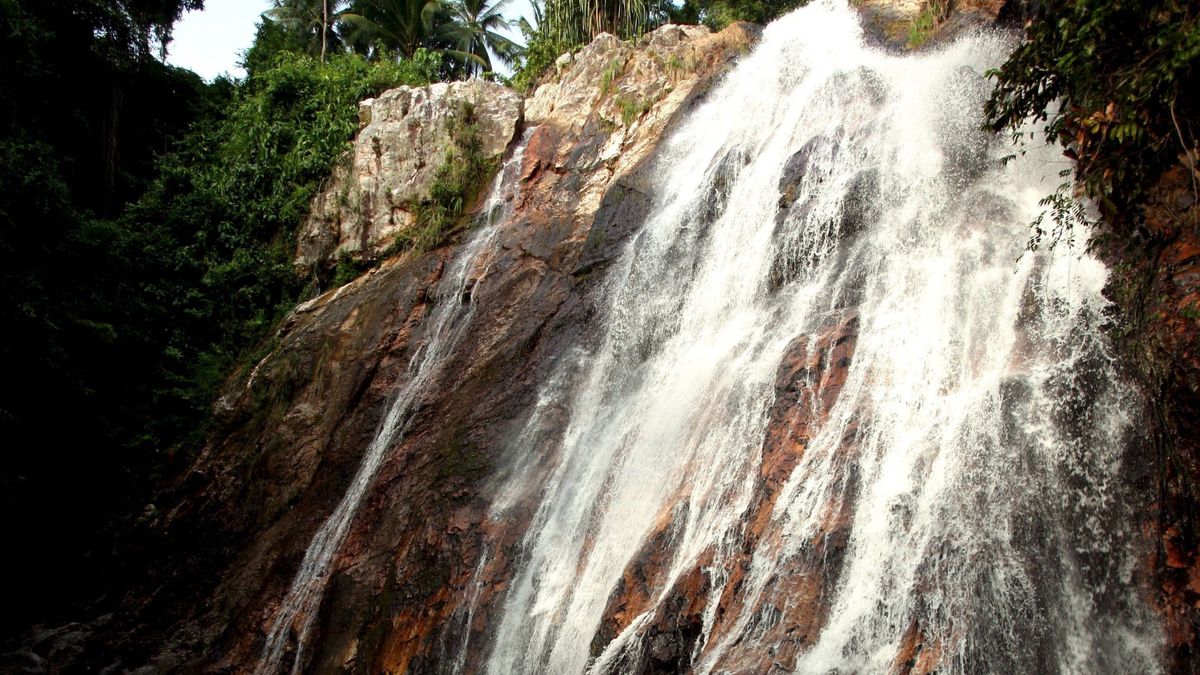Muere un turista español de 26 años en un accidente de montaña en Tailandia