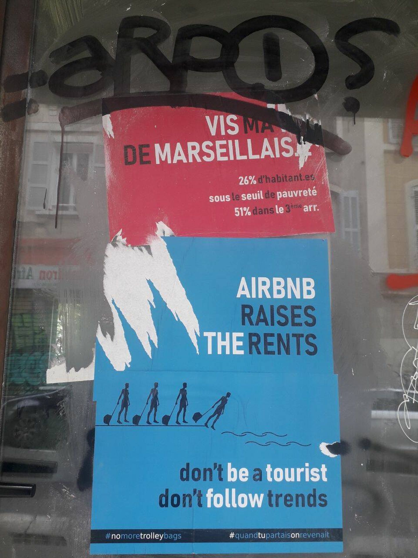 Un cartel contra Airbnb en Marsella (Petra Dvořáková)