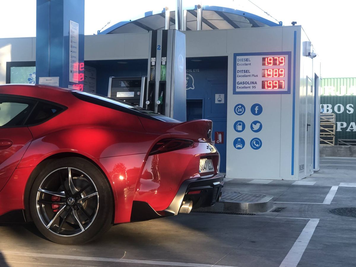 Foto: En cada litro de gasolina, casi 84 céntimos corresponden a impuestos.
