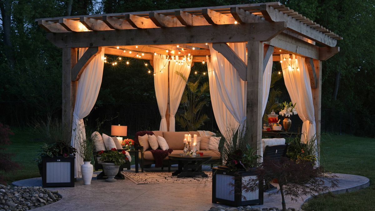 Las noches más mágicas pueden estar en tu propia terraza: luces, farolillos y otros artículos para el jardín