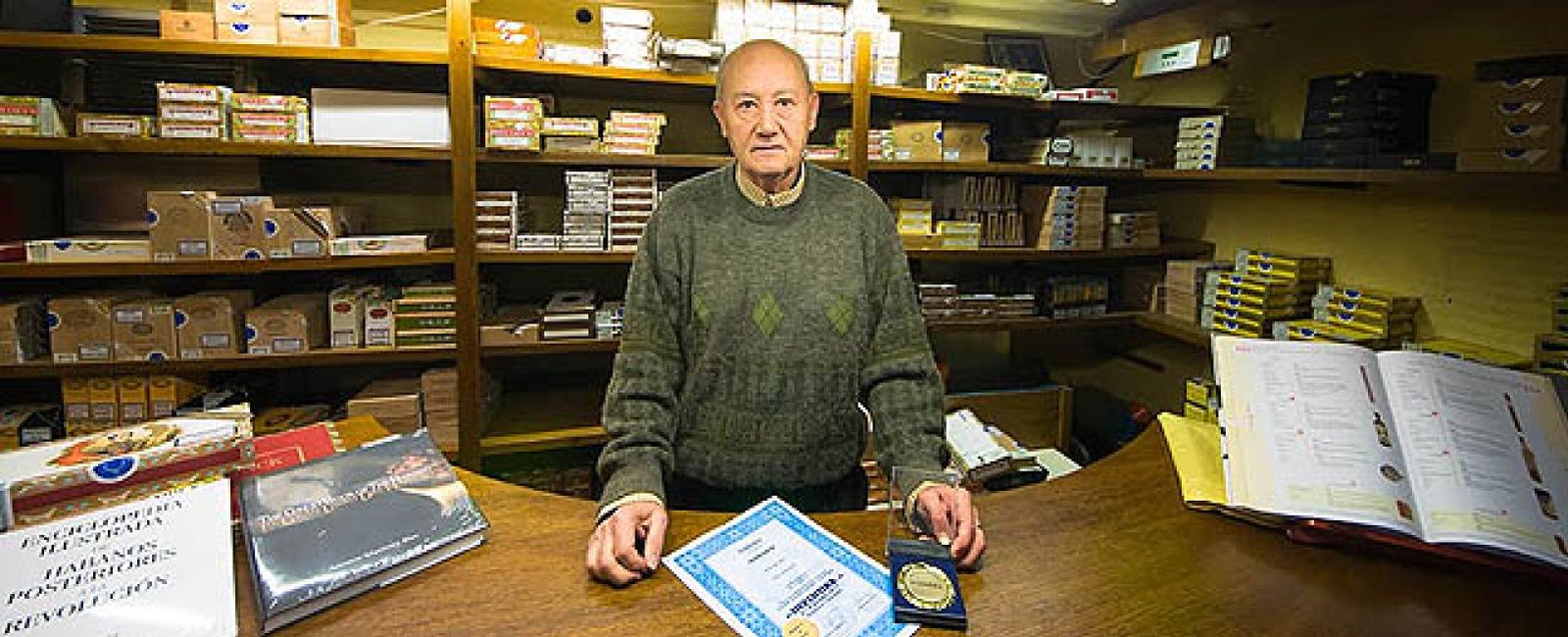 Foto: El español que inventó el filtro de los cigarros por un empleo vitalicio
