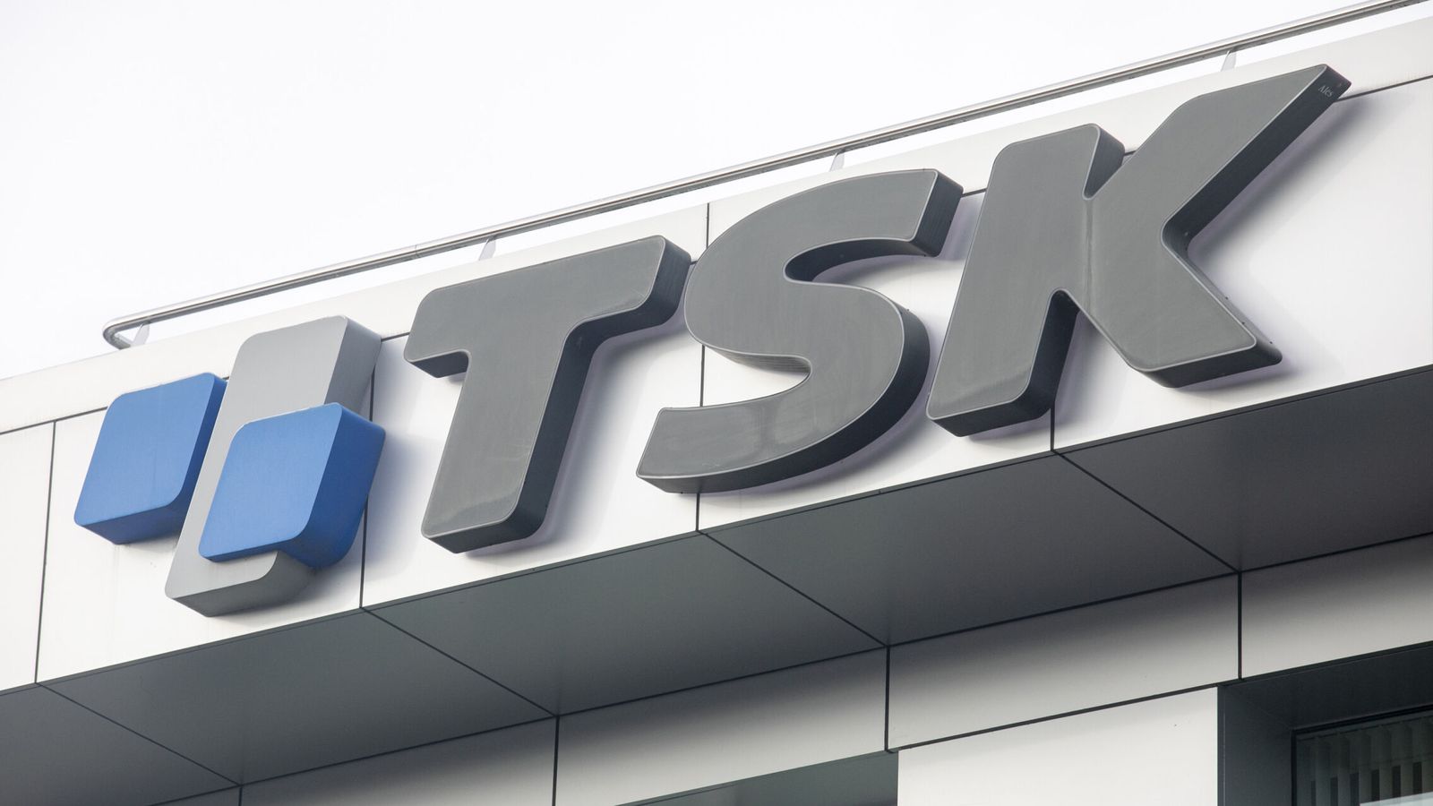 TSK se dispara en bolsa tras cobrar 71 millones por un proyecto solar en Panamá