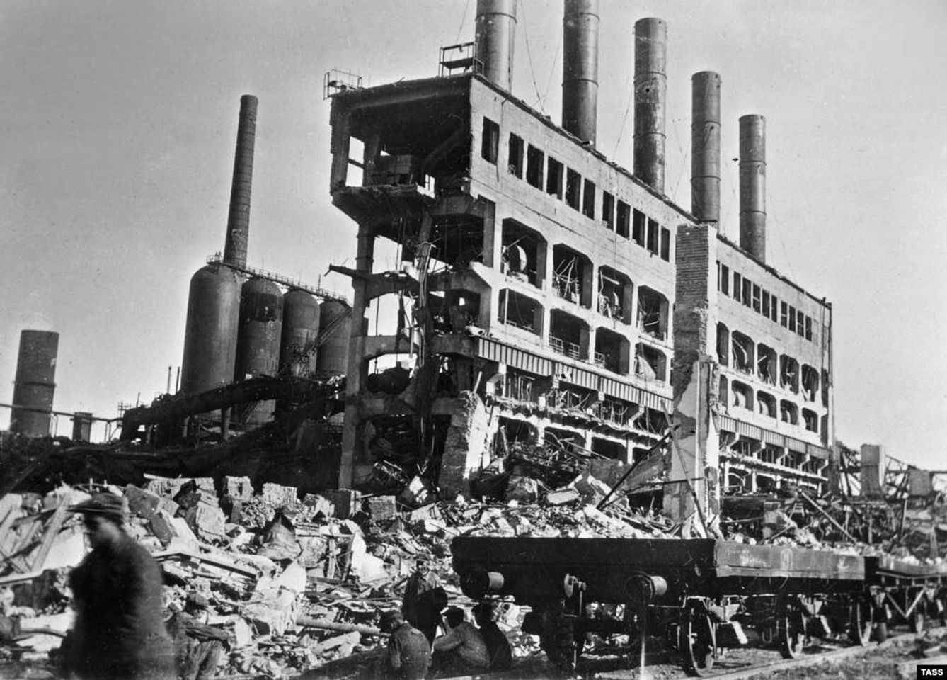 La fábrica de Azovstal, tras la invasión nazi de 1941.