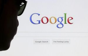 Pasar de 1.000 dólares a 500 no es suficiente: el mercado se aleja de Google