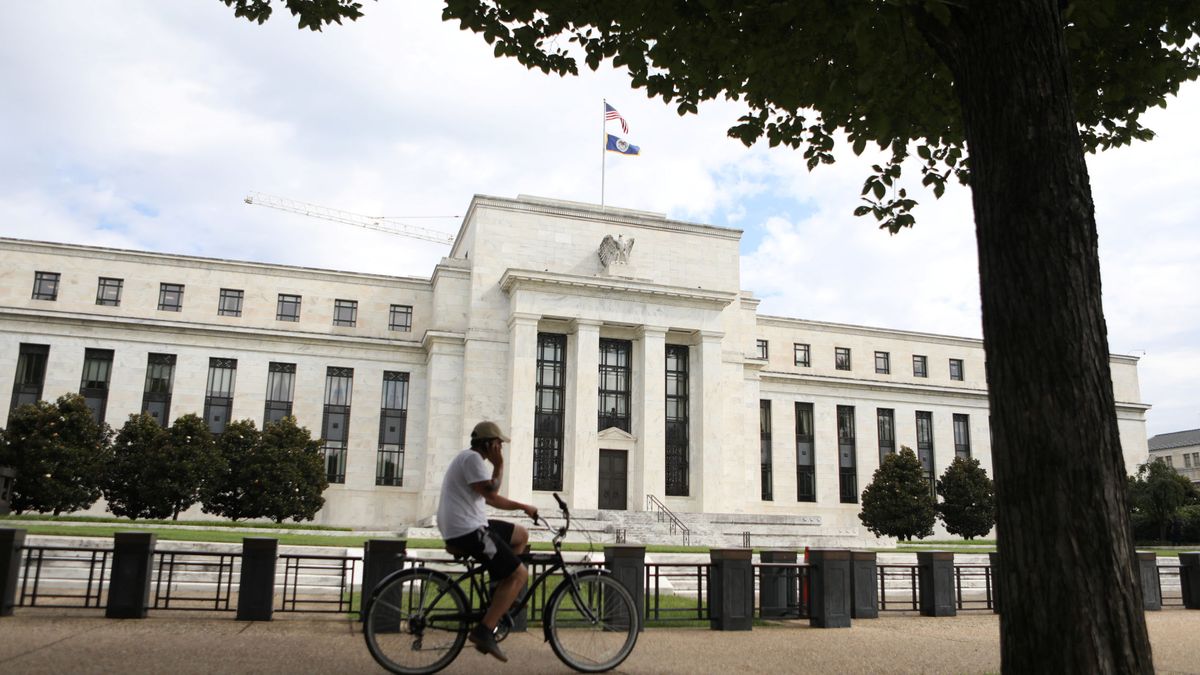 La Fed alerta de una caída en las inversiones por la guerra comercial