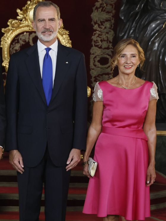 El Rey con la primera dama de Rumanía. (Efe/Juanjo Martín)