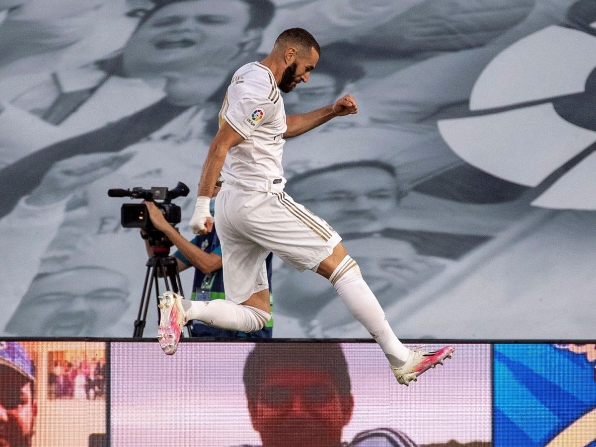 Foto: Karim Benzema celebra su segundo gol (Efe).