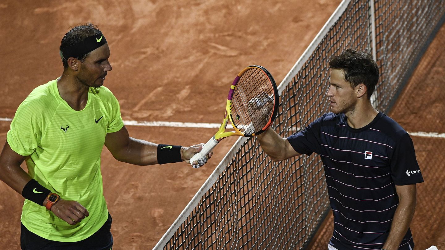 Nadal y Schwartzman se saludan tras el partido en Roma hace tres semanas. (Reuters)