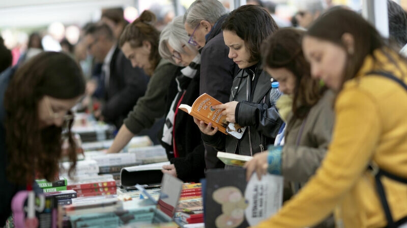 Foto de ¿Qué leen las influencers? Los libros que les regalaron a Laura Escanes o Nagore en Sant Jordi