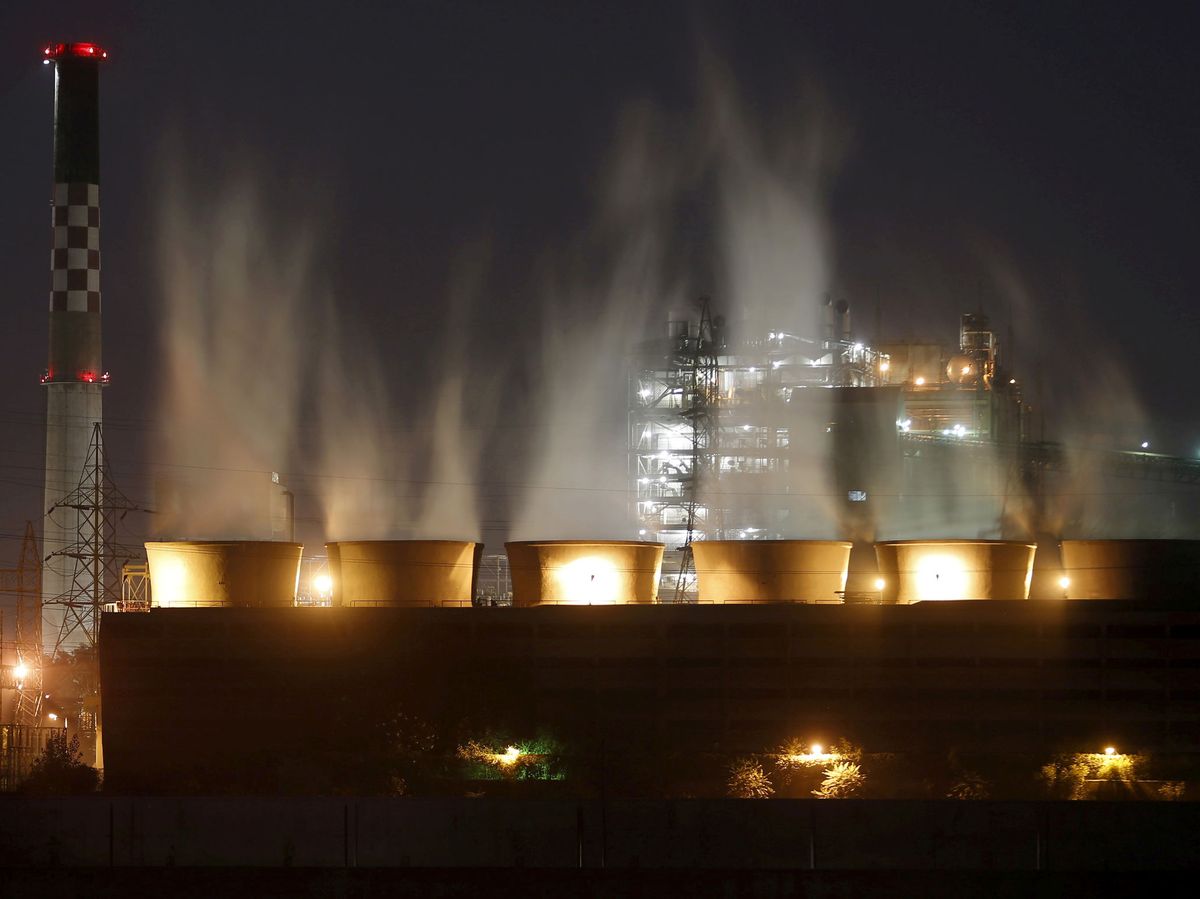 Foto: Una central de carbón en Ahmedabad, India. Reuters